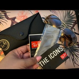 Authentic Ray Ban Sunglasses RB3025